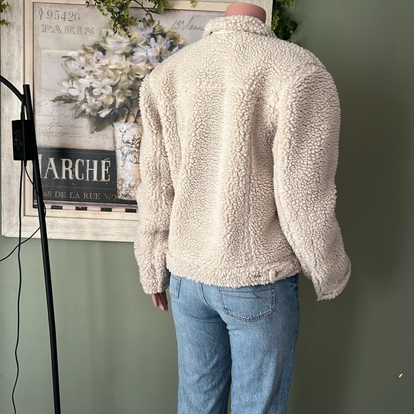 PacSun Sherpa Jacket cream colored - Picture 7 of 11